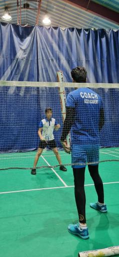 عکس آکادمی بدمینتون عزیزی