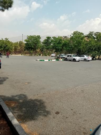 عکس پیست دوچرخه سواری چیتگر