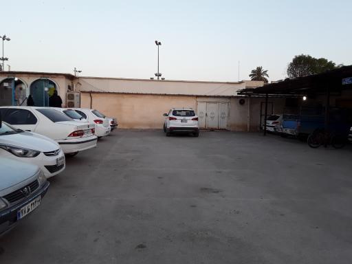 عکس پارکینگ حرم علی بن مهزیار اهوازی
