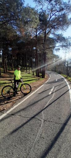 عکس پیست دوچرخه سواری چیتگر