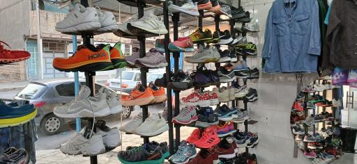 عکس کفش کتونی استوک خارجی