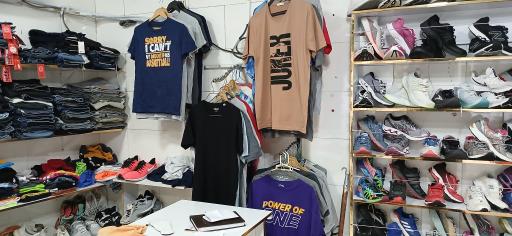 عکس کفش کتونی استوک خارجی