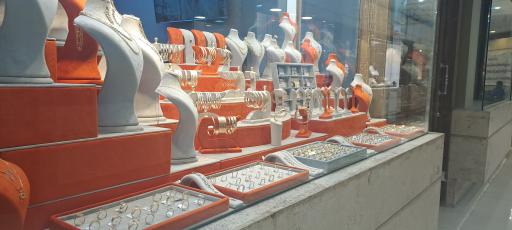 عکس طلاجات صادقی 