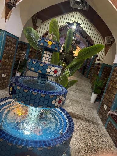 عکس سفره خانه سنتی فردوسی