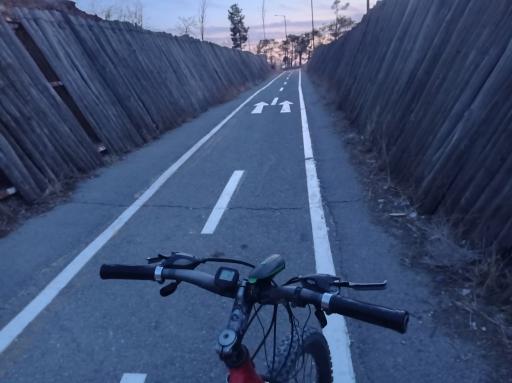 عکس پیست دوچرخه سواری چیتگر