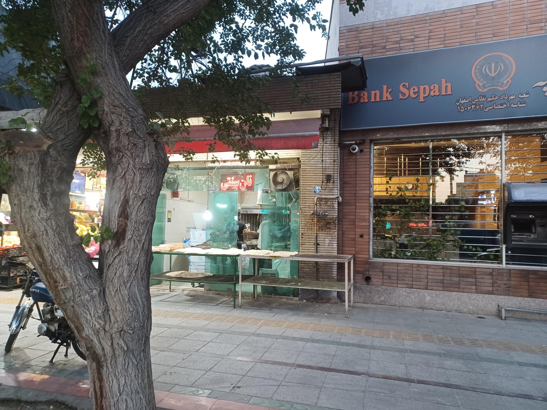 عکس نان لواشی سنتی