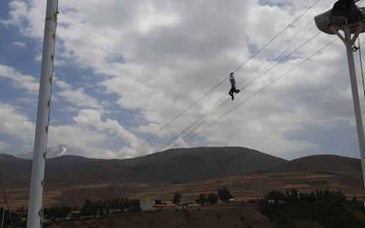 عکس زیپ لاین پل معلق مشگین شهر