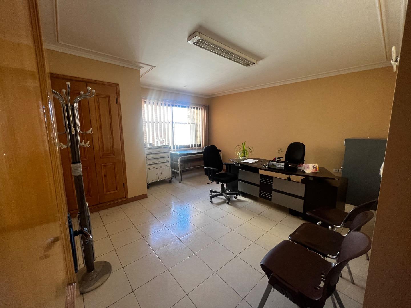 عکس کلینیک تخصصی فارابی مشاوره و درمان فردی و خانواده اعتیاد 