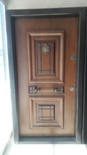 عکس تولیدی درب چوبی ضد سرقت رحیمی