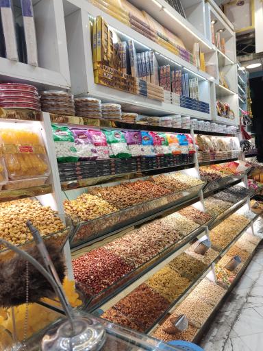 عکس زعفران صمیمیان