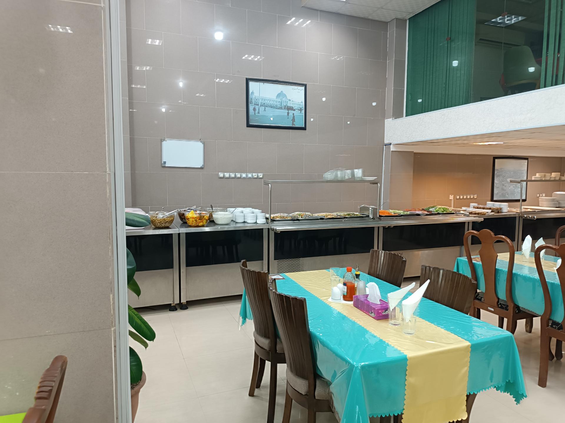 عکس رستوران قائم