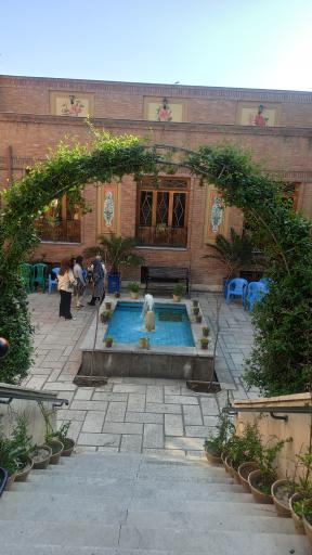 عکس خانه موزه بازار (عمارت سلطان بیگم)