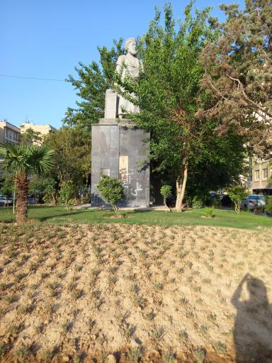 عکس میدان چهارصد دستگاه