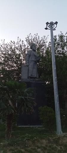 عکس میدان چهارصد دستگاه