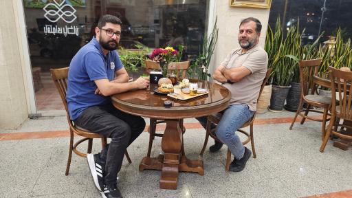 عکس کافه باقلوای پاکان