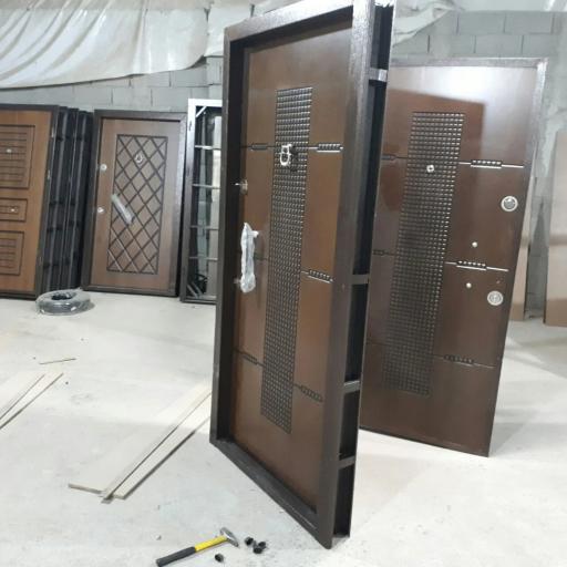 عکس تولیدی درب چوبی ضد سرقت رحیمی