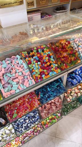 عکس زعفران صمیمیان