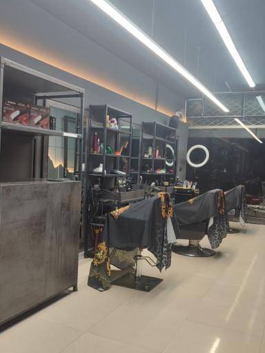 عکس کافه پیرایش هرمان