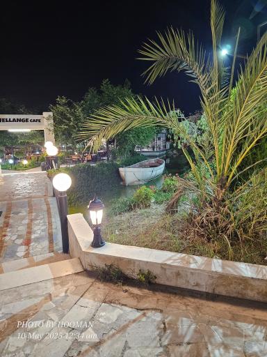 عکس باغ رستوران ویکتوریا