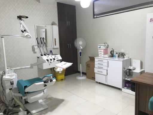 عکس دکتر سید وحید دهناد