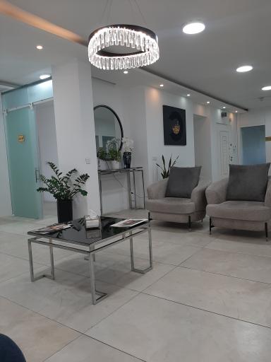 عکس کلینیک زیبایی الهه پورسلطانی
