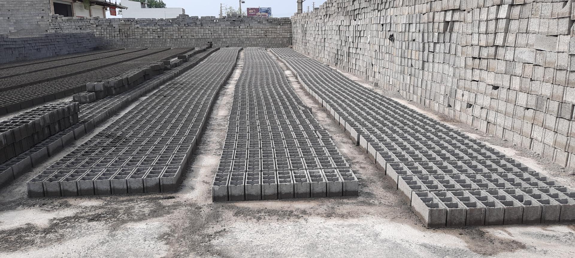 عکس بلوک نمونه (بابازاده)