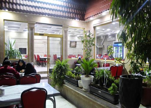 عکس طباخی لاله