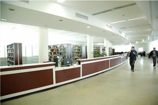 عکس کتابخانه و مرکز اسناد علمی