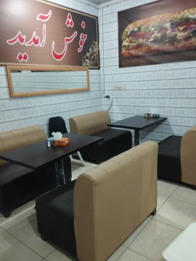 عکس پیتزا ساندویچ دلوین