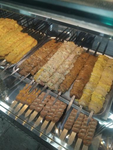 عکس کباب سرای اصیل ایرانی پارسه