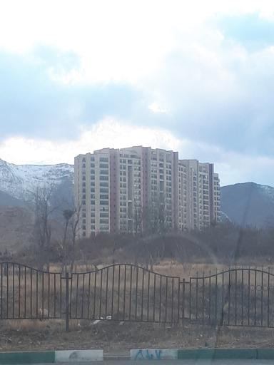 عکس مجتمع مسکونی بهاران