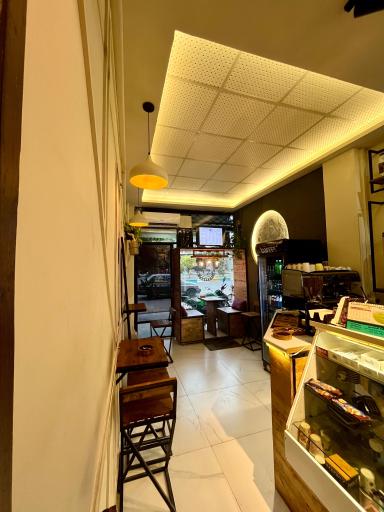 عکس کافه مون