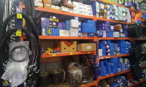 فروشگاه لوازم بادی کامیون بنیامین (طهماسبی)