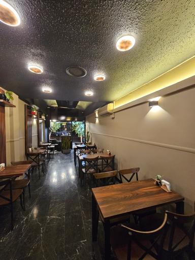 عکس کافه آرمناک