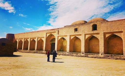 عکس کاروانسرای نوگنبد