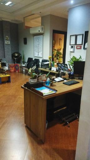 عکس آموزشگاه موسیقی شقایق