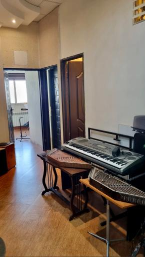 عکس آموزشگاه موسیقی شقایق