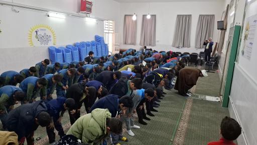 عکس دبستان پسرانه انديشه سبز