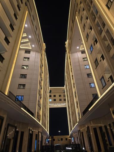 عکس برج مسکونی و تجاری رویال رزیدنس