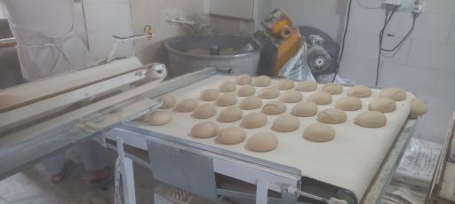 عکس نانوایی گل گندم