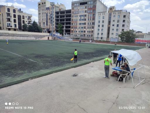 عکس ورزشگاه شهدای رودهن