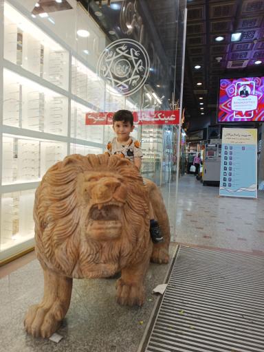 عکس پاساژ بزرگان اپتیک