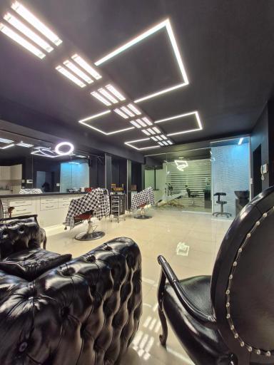 عکس آرایشگاه حسین قربانی