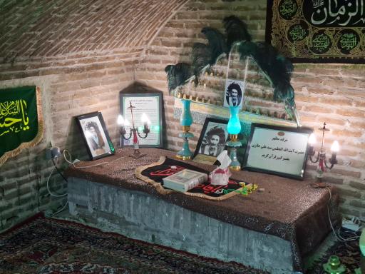 عکس مزار آیت الله سید علی مفسر