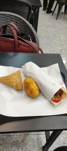 عکس سوپر فلافل شاهین