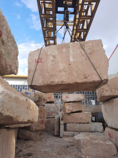 عکس سنگبری گلدیس