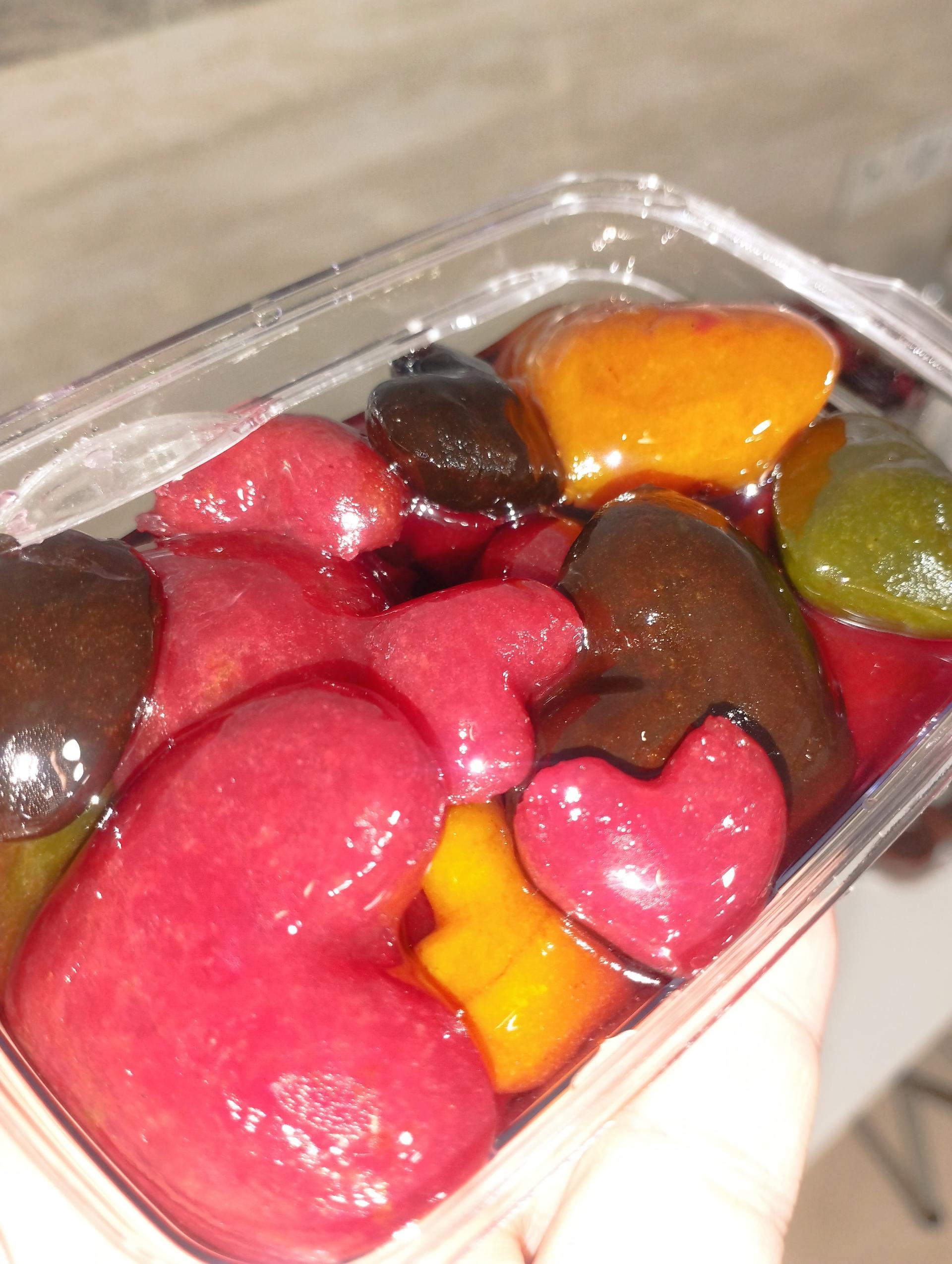 عکس فروشگاه ترشک و لواشک ترشلند