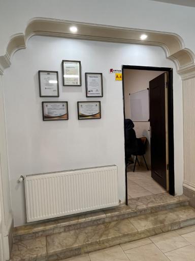 عکس آموزشگاه زبان امیران