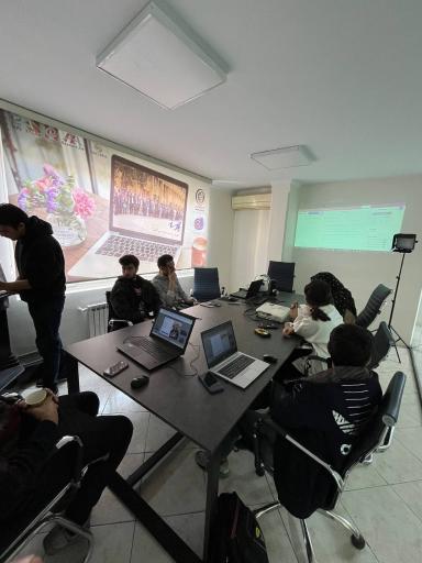 عکس آموزشگاه دیجیتال مارکتینگ ۱ ۲ ۳ پارسه