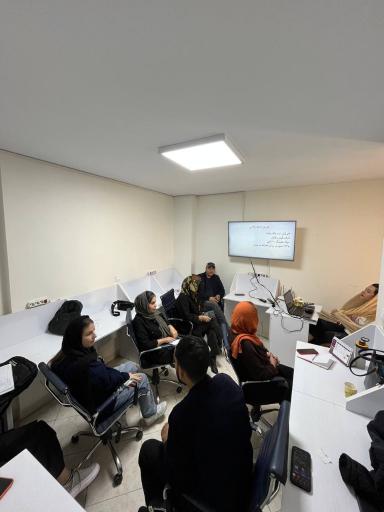 عکس آموزشگاه دیجیتال مارکتینگ ۱ ۲ ۳ پارسه